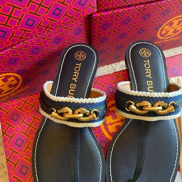 Tory Burch JESSA Thong Sandals - Picture 4 of 9
